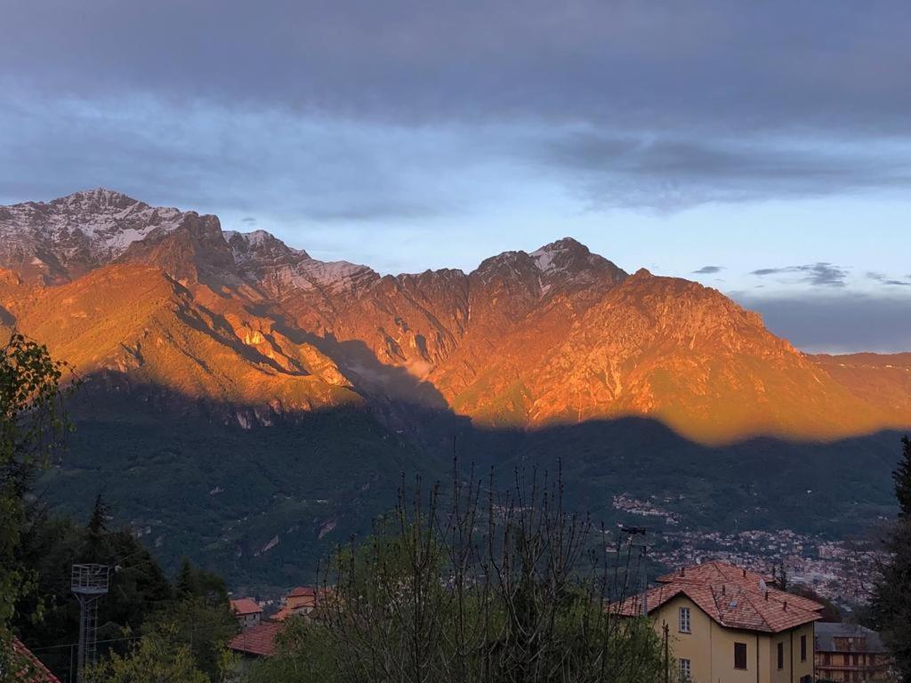 Villa Bellagio Bellavista Di Betty à Civenna Extérieur photo